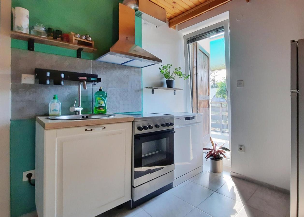 Deerwood Villa-Modern Cozy Apartment With Castle View بليد المظهر الخارجي الصورة